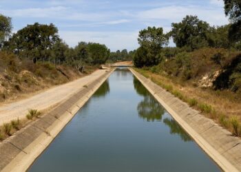 AdSA assina contrato de execução para reabilitação do Canal de Ermidas