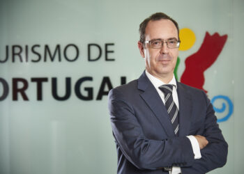 Carlos Abade na sessão de abertura da Conferência Smart and Green Tourism III