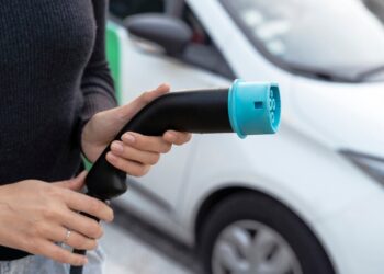 Cascais construirá posto de produção e abastecimento de veículos movidos a hidrogénio com “green loan” de 4,5 milhões de euros