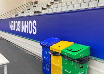 Sociedade Ponto Verde e Campeonato Europeu de Sub18 Femininos em Basquetebol promovem reciclagem de embalagens