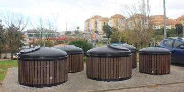 SMAS de Sintra concluem renovação de contentorização no Casal da Barota