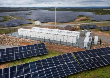 Galp instala 74 MW de baterias para armazenar energia na Península Ibérica