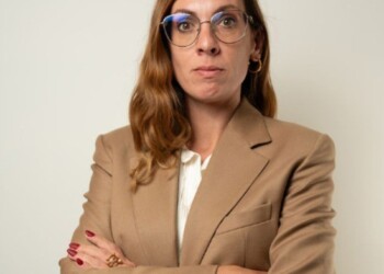 Desafios e Oportunidades na Implementação de Práticas de Construção Sustentáveis