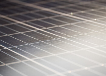 dstsolar cria central fotovoltaica no valor de 3,7M€ para empresa do setor da cerâmica