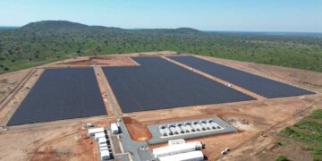MCA entrega em Angola maior sistema off-grid de energia renovável no continente africano