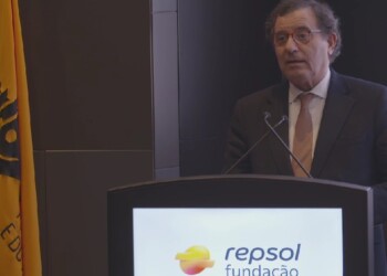 Ministro da Economia garante que Governo é “parceiro” no caminho da descarbonização