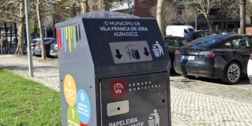 Concelho de Vila Franca de Xira instala papeleiras inteligentes