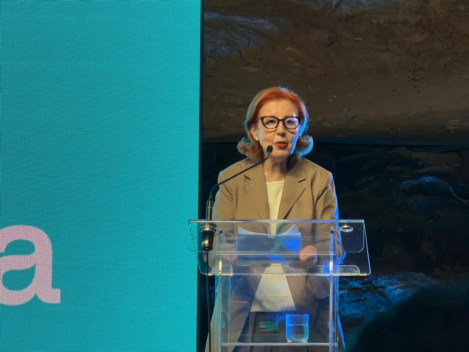 Governo prevê fim dos sacos de plástico leves a partir de 1 de julho de 2027